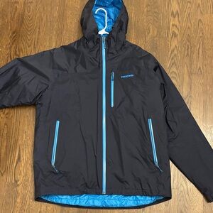 Patagonia Men's Performance Jacket in Black and Blue